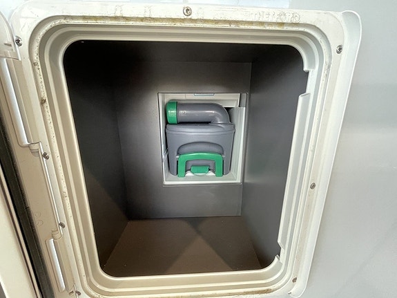 Kabe Affinity Three /Långbädd/Automat140hk/4250kg/ 6 of 22
