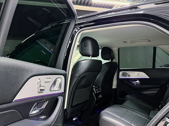 Mercedes-Benz GLE350 de 24 of 27