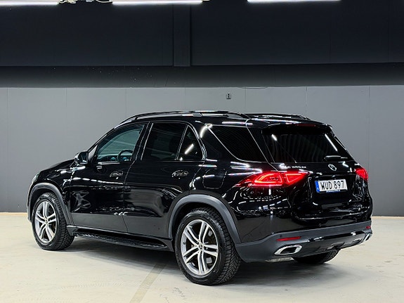 Mercedes-Benz GLE350 de 16 of 27