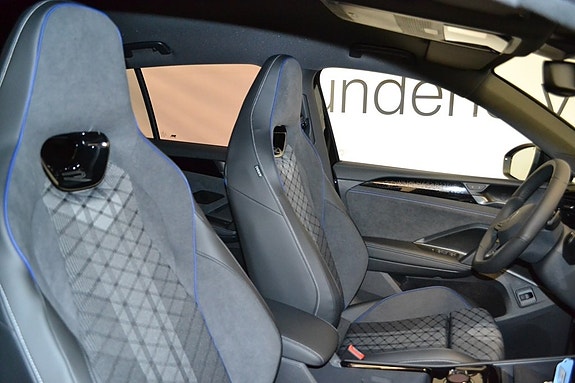 Volkswagen Tiguan 10 of 13