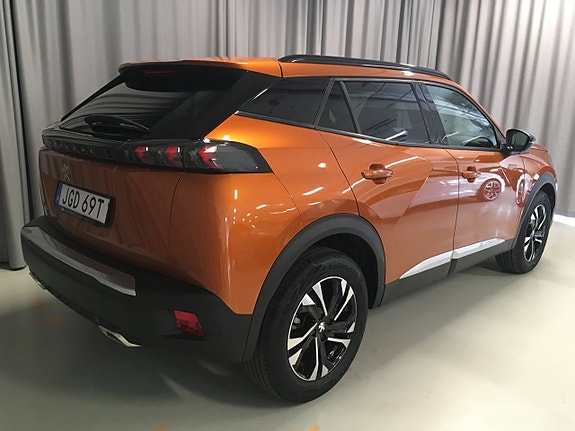Peugeot 2008 3 of 5