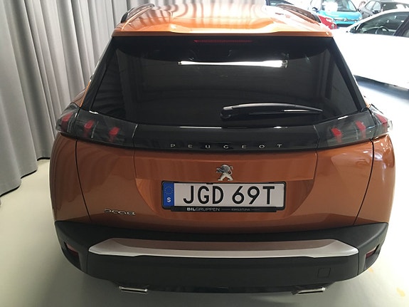 Peugeot 2008 4 of 5