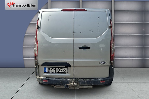 Ford Transit Custom 4 of 5