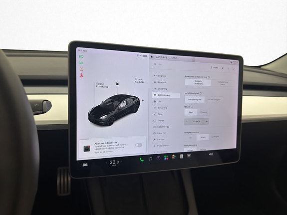 Tesla Model 3 19 of 30