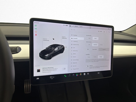 Tesla Model 3 18 of 30