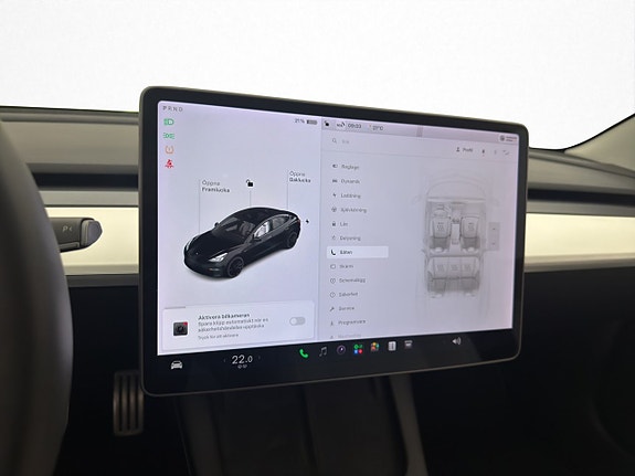 Tesla Model 3 20 of 30