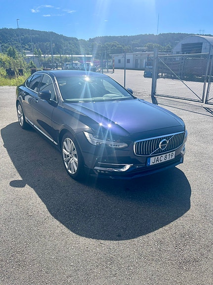 Volvo S90 3 of 5