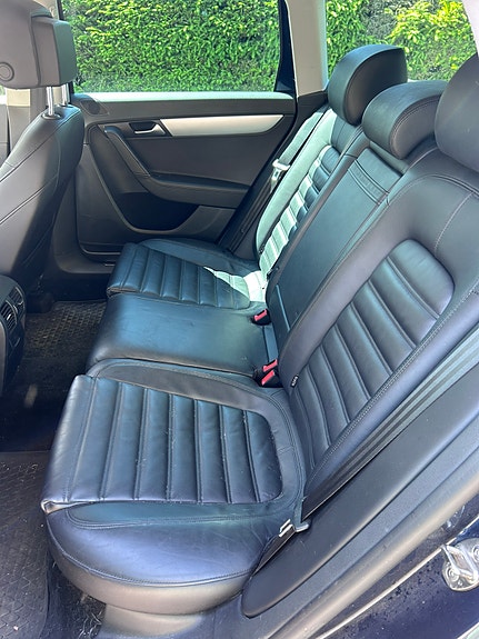 Volkswagen Passat Alltrack 6 of 8