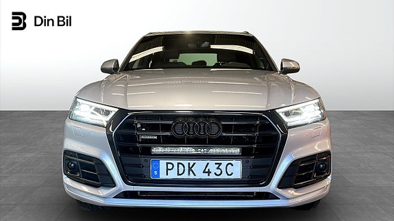 Audi Q5 4 of 5