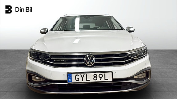 Volkswagen Passat 4 of 5