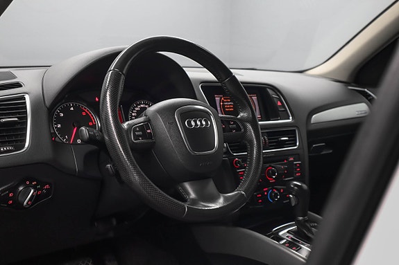 Audi Q5 4 of 5