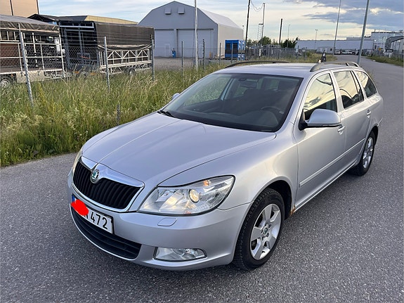 Skoda Octavia 3 of 5