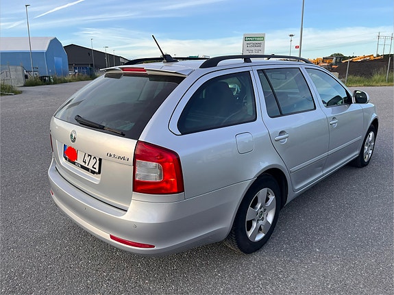 Skoda Octavia 4 of 5