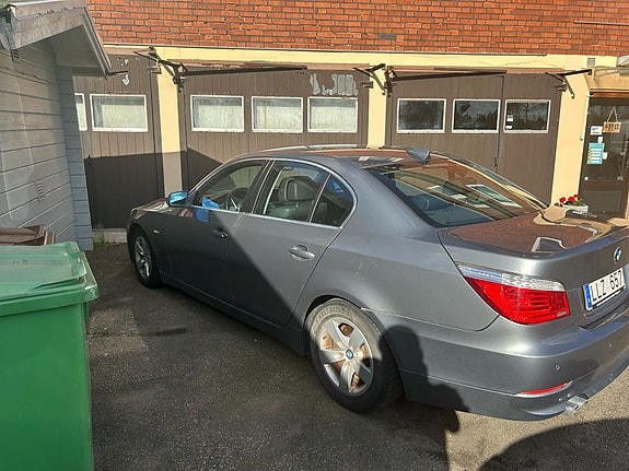 BMW 525d 9 of 12
