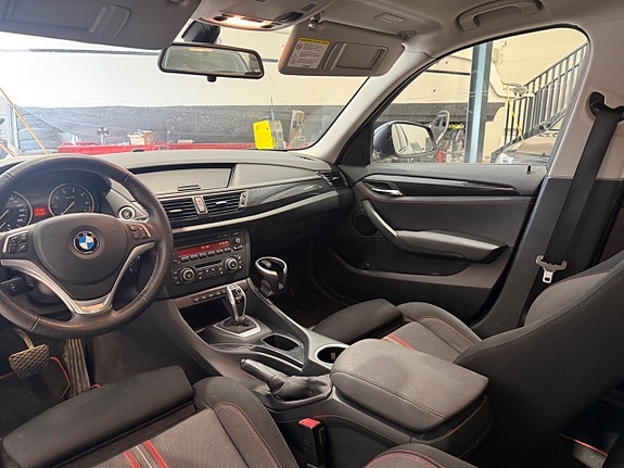 BMW X1 7 of 8