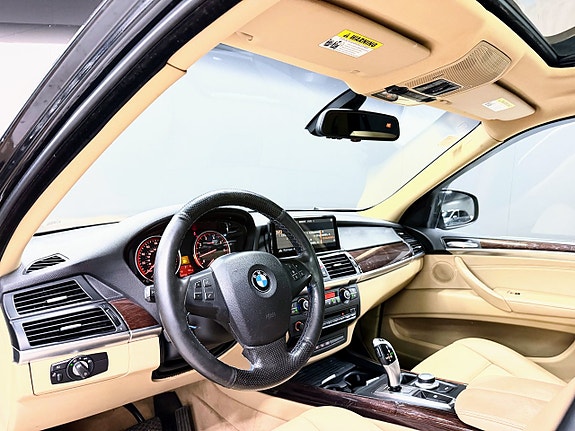BMW X5 5 of 17