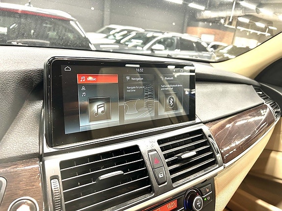 BMW X5 13 of 17