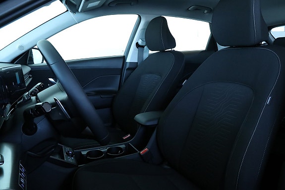 Hyundai Kona 7 of 16
