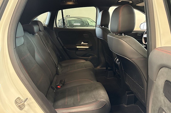 Mercedes-Benz GLA200 d 21 of 27