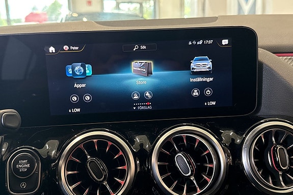 Mercedes-Benz GLA200 d 13 of 27