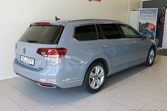Volkswagen Passat 4 of 5