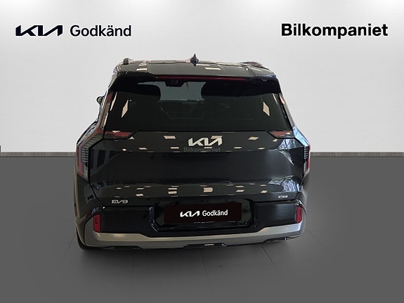 Kia EV9 5 of 17