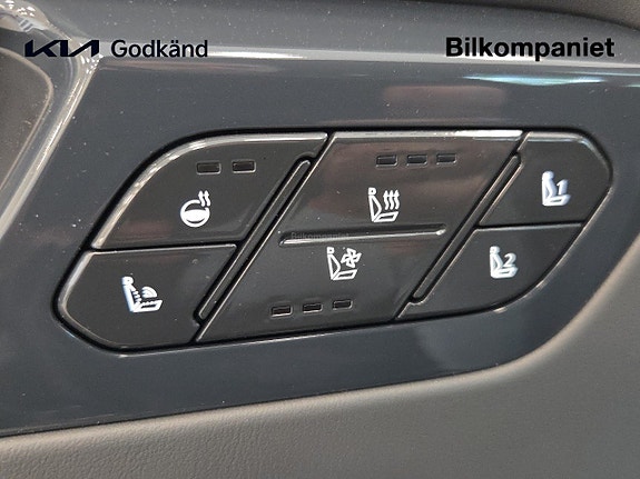 Kia EV9 14 of 17