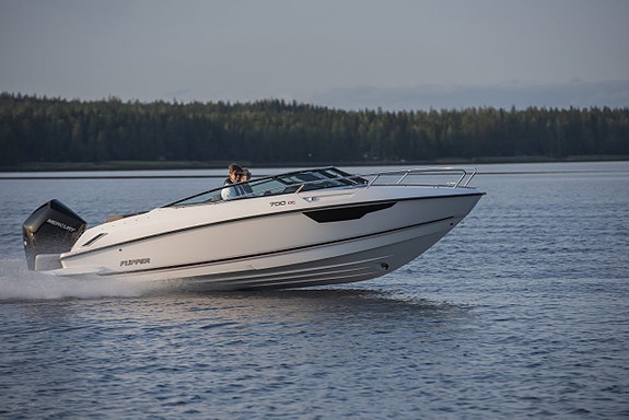 Flipper 700 DC Mercury F225 DTS Sommarkampanj