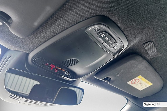 Volvo XC40 24 of 30