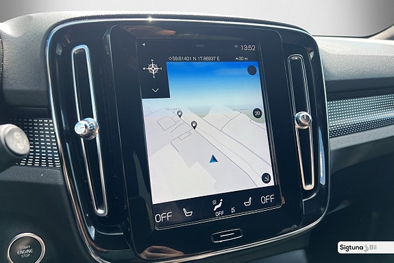 Volvo XC40 28 of 30