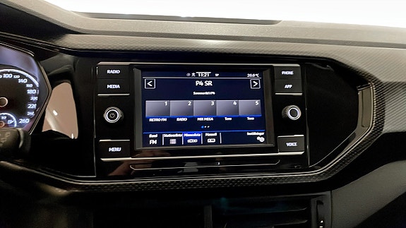 Volkswagen T-Cross 9 of 12