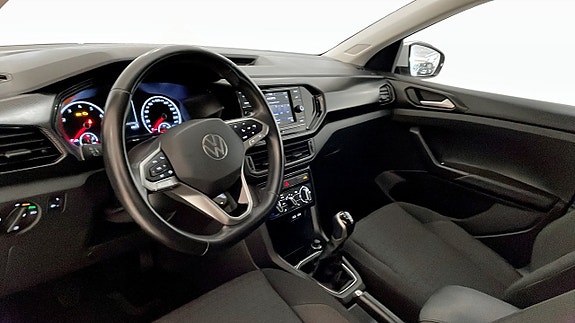Volkswagen T-Cross 7 of 12