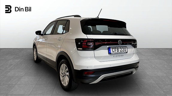 Volkswagen T-Cross 3 of 5