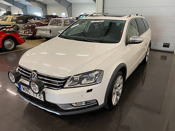 Volkswagen Passat Alltrack 5 of 5