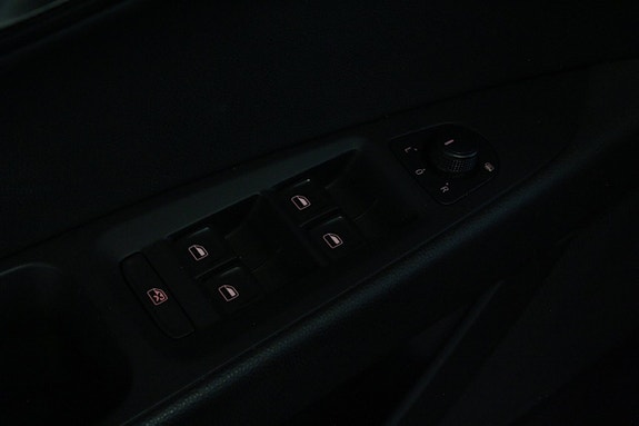 Seat Leon 19 of 22