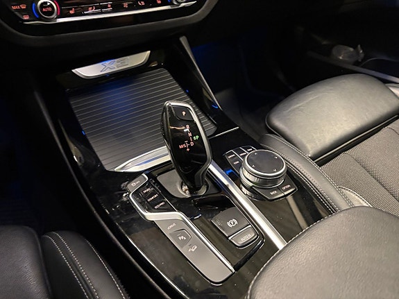 BMW X3 11 of 23