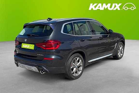 BMW X3 4 of 5