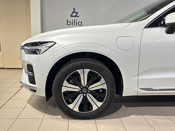 Volvo XC60 3 of 5