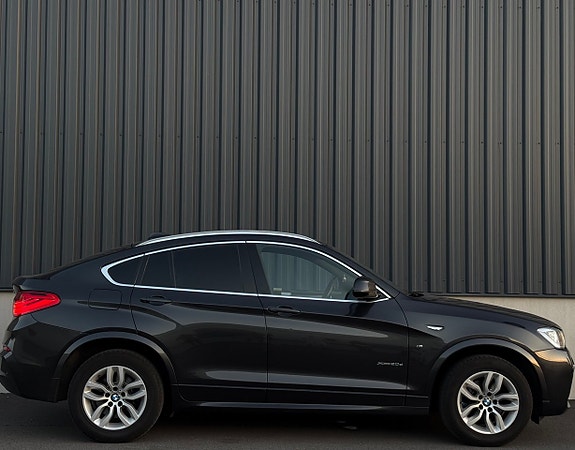 BMW X4 8 of 17