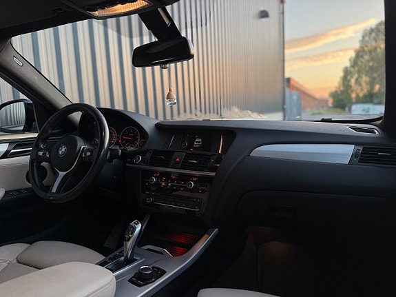 BMW X4 14 of 17