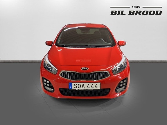 Kia Ceed 2 of 14