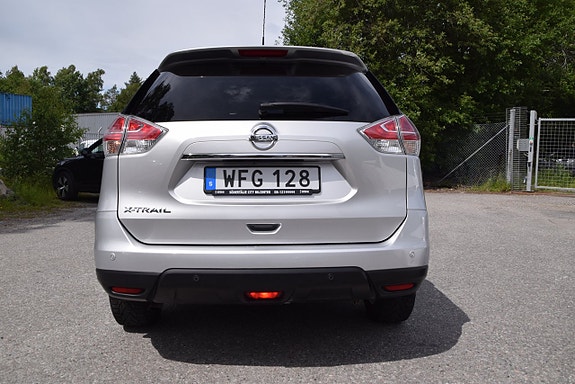 Nissan X-Trail 4 of 5