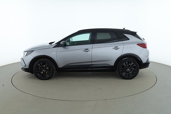 Opel Grandland X 2 of 5