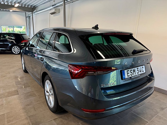 Skoda Octavia 4 of 5