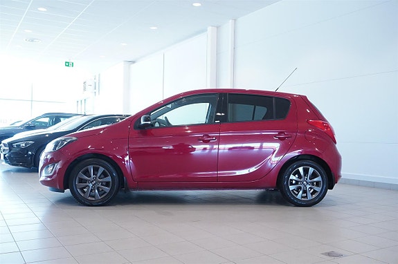 Hyundai i20 3 of 5