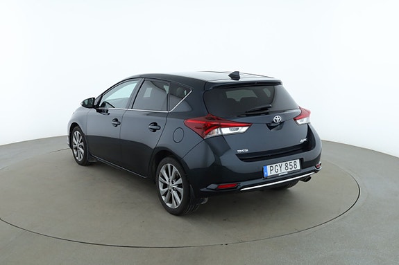 Toyota Auris 3 of 30