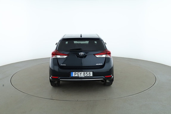 Toyota Auris 4 of 30