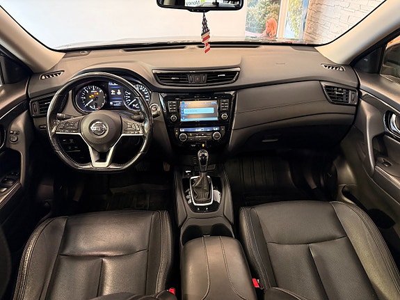 Nissan X-Trail 14 of 23