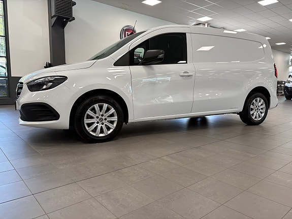 Mercedes-Benz Citan 112 2 of 5