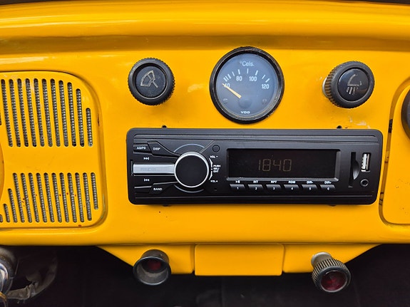 Volkswagen 1500 14 of 20